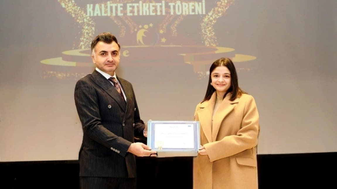  e-Twinning Ulusal Kalite Etiketimizi Aldık..